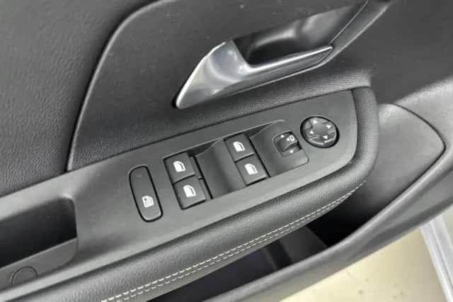 Opel Mokka (2025) thumbnail 15