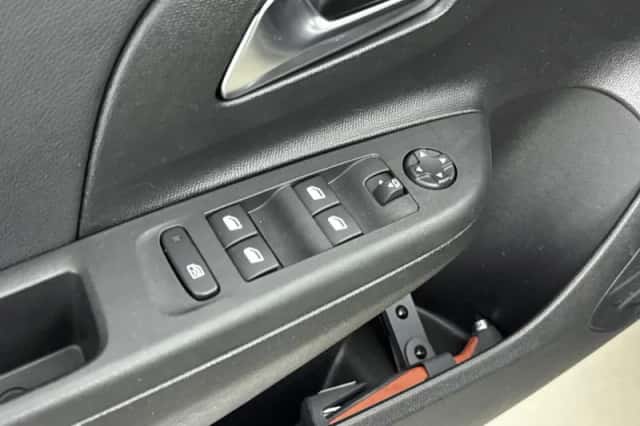 Opel Corsa (2022) thumbnail 15