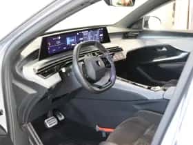 Peugeot 3008 (2024) thumbnail 7
