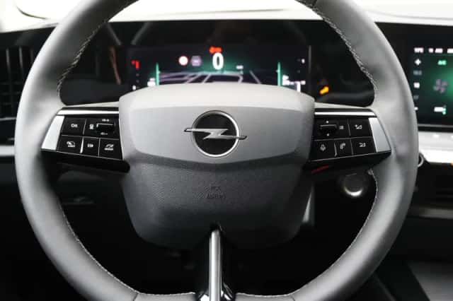 Opel Astra (2025) thumbnail 25