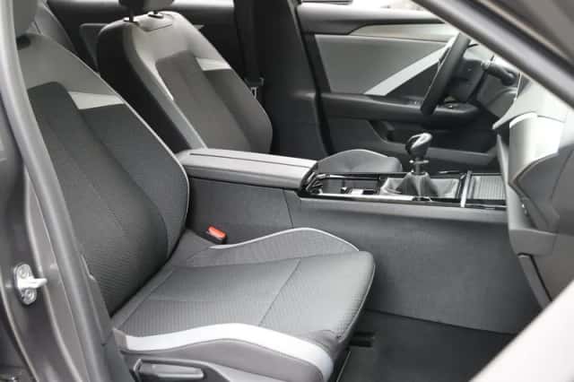 Opel Astra (2025) thumbnail 10