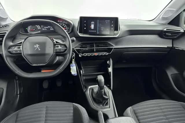 Peugeot 208 (2022) thumbnail 11