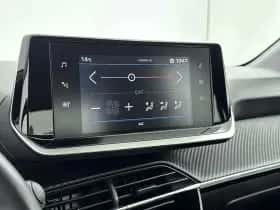 Peugeot 208 (2022) thumbnail 21