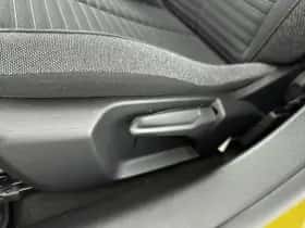 Peugeot 208 (2022) thumbnail 27