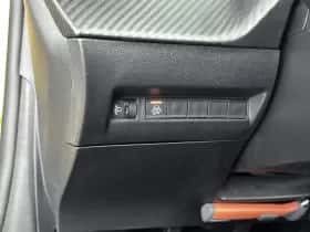 Peugeot 208 (2022) thumbnail 28