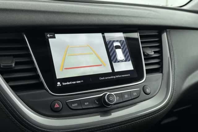 Opel Grandland X (2021) thumbnail 21
