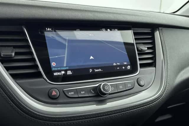 Opel Grandland X (2021) thumbnail 32