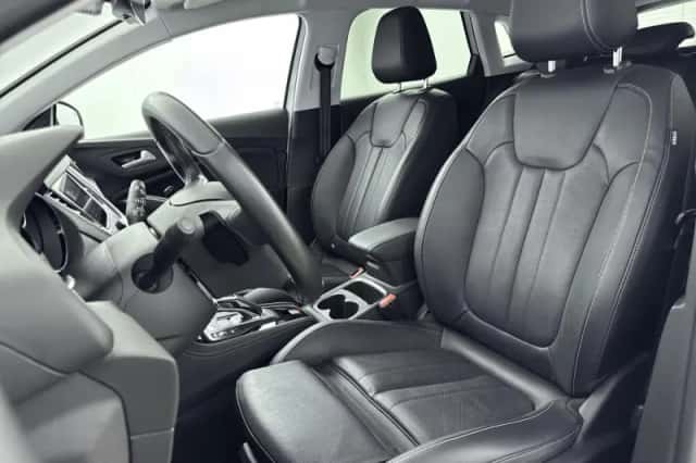 Opel Grandland X (2021) thumbnail 9