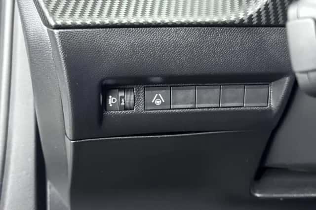 Peugeot 2008 (2025) thumbnail 30