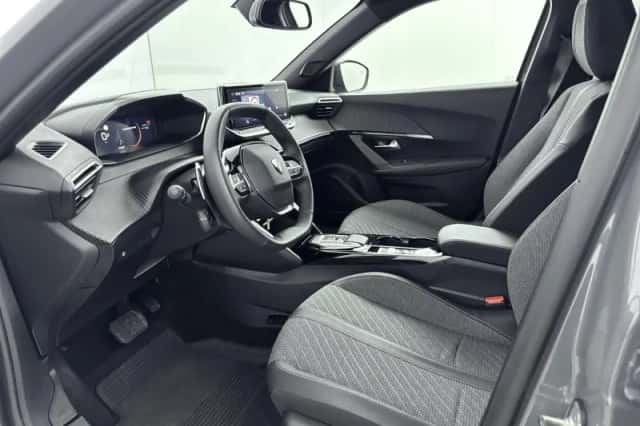Peugeot 2008 (2025) thumbnail 10
