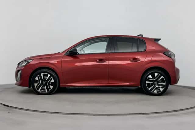 Peugeot 208 (2024) thumbnail 2