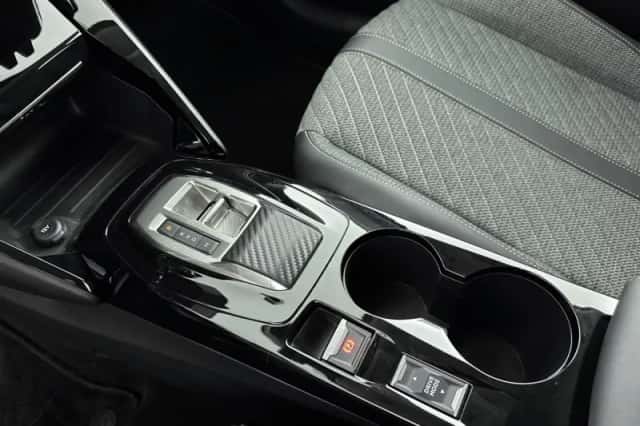 Peugeot 208 (2024) thumbnail 24