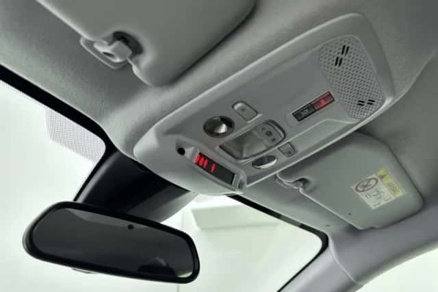Peugeot 208 (2024) thumbnail 25
