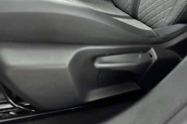 Peugeot 208 (2024) thumbnail 27