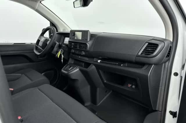 Opel Vivaro-e (2025) thumbnail 12