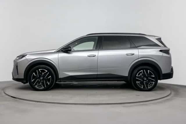 Peugeot 5008 (2025) thumbnail 2