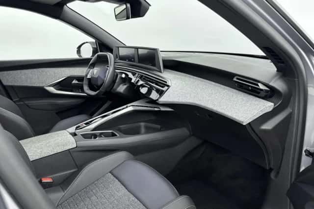 Peugeot 5008 (2025) thumbnail 12