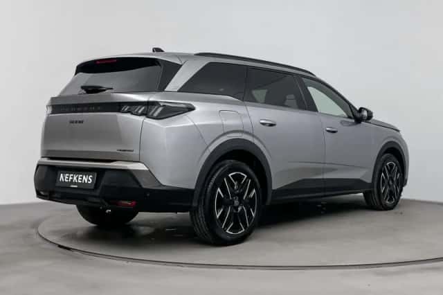 Peugeot 5008 (2025) thumbnail 5