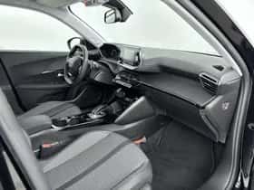 Peugeot 2008 (2022) thumbnail 12