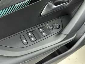 Peugeot 2008 (2022) thumbnail 15