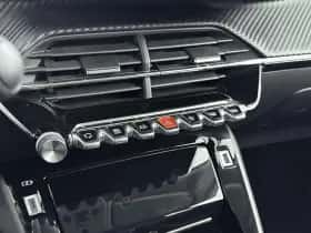 Peugeot 2008 (2022) thumbnail 23