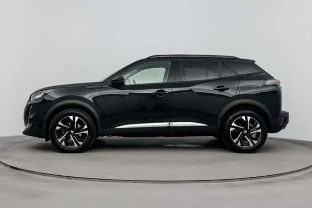 Peugeot 2008 (2022) thumbnail 2