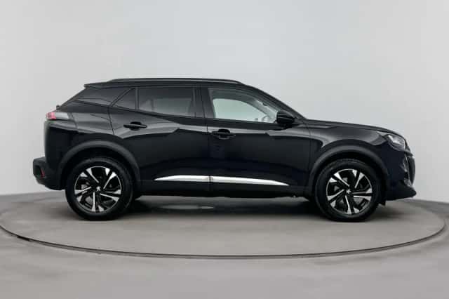 Peugeot 2008 (2022) thumbnail 6