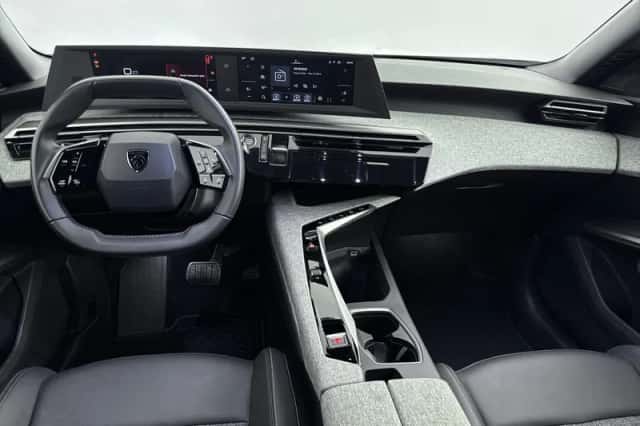 Peugeot 5008 (2025) thumbnail 11