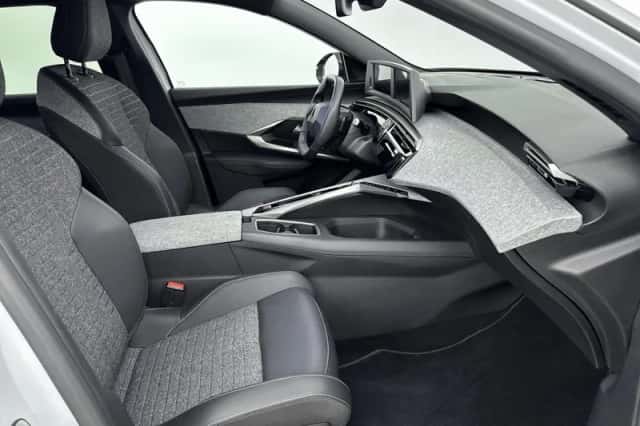 Peugeot 5008 (2025) thumbnail 29