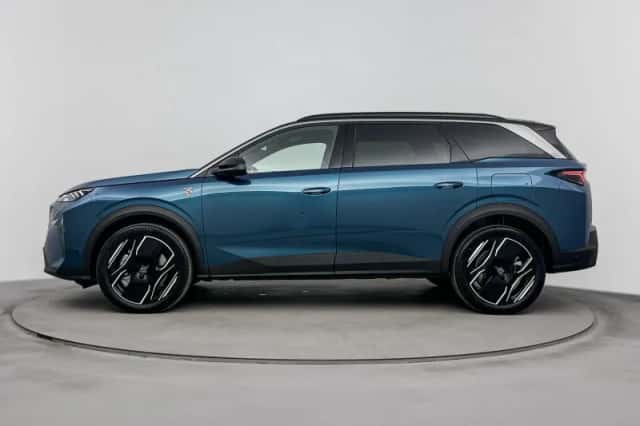 Peugeot 5008 (2026) thumbnail 2