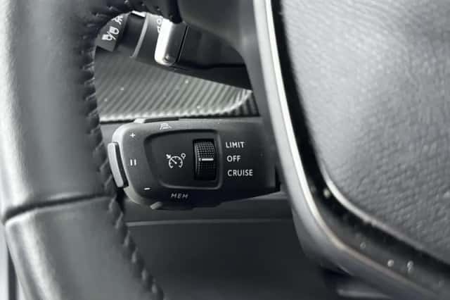 Peugeot 2008 (2025) thumbnail 18