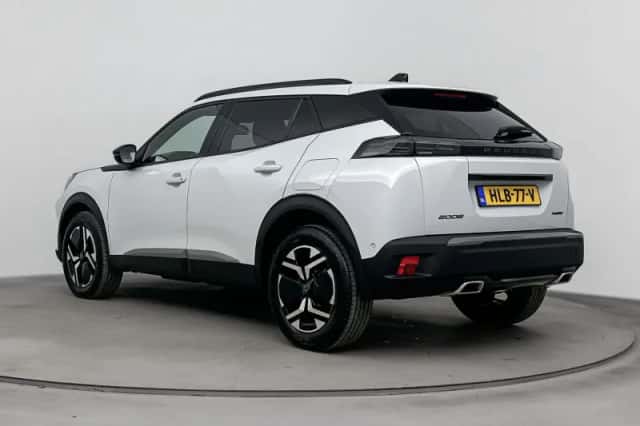 Peugeot 2008 (2025) thumbnail 3
