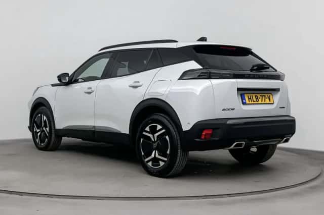 Peugeot 2008 (2025) thumbnail 3