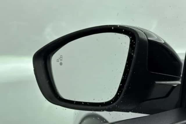 Peugeot 2008 (2025) thumbnail 28