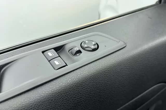 Peugeot E-Expert (2025) thumbnail 21
