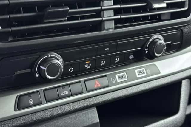 Peugeot E-Expert (2025) thumbnail 9