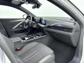 Opel Astra (2025) thumbnail 12