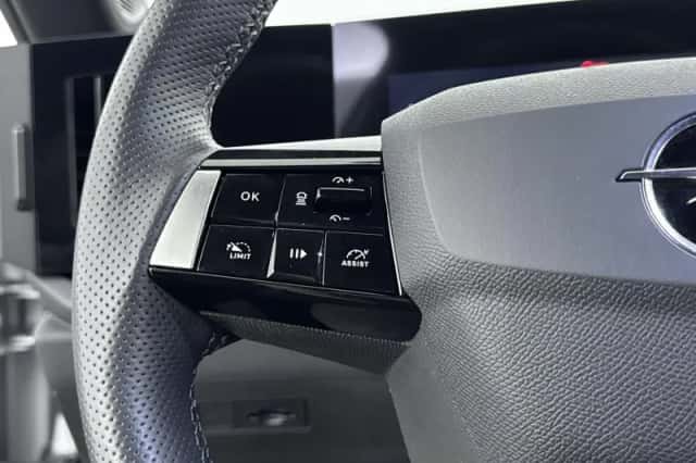 Opel Astra (2025) thumbnail 17