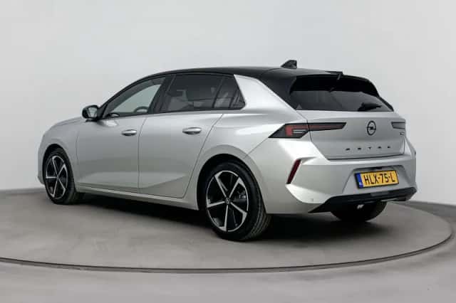 Opel Astra (2025) thumbnail 3