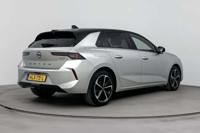 Opel Astra (2025) thumbnail 5