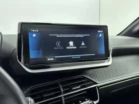 Peugeot 208 (2021) thumbnail 21