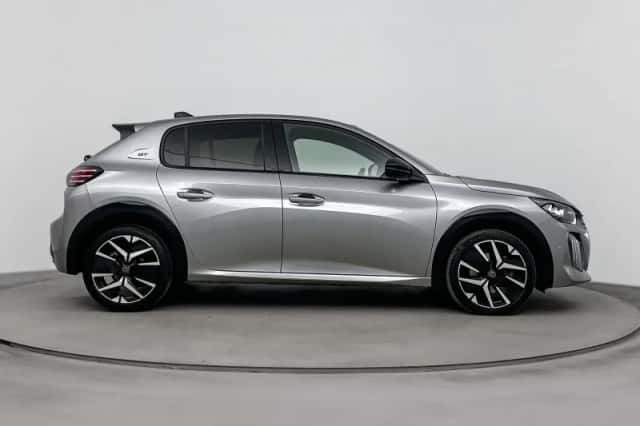 Peugeot 208 (2025) thumbnail 5
