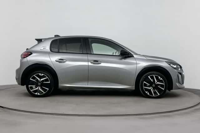 Peugeot 208 (2025) thumbnail 6
