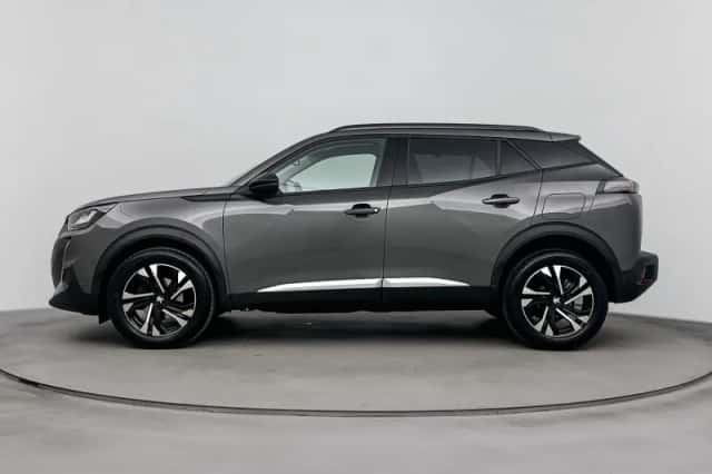 Peugeot 2008 (2022) thumbnail 2