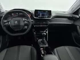 Peugeot 2008 (2022) thumbnail 11