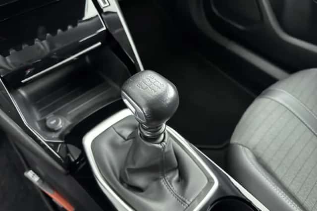 Peugeot 2008 (2022) thumbnail 24