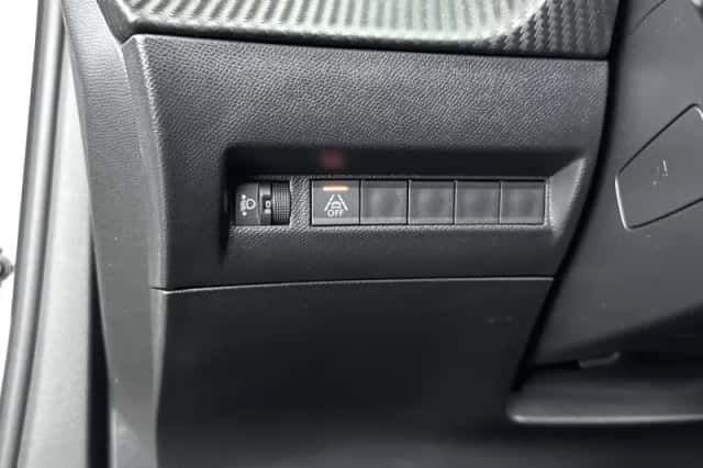 Peugeot 2008 (2022) thumbnail 27