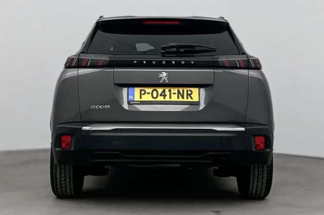 Peugeot 2008 (2022) thumbnail 4