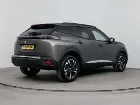 Peugeot 2008 (2022) thumbnail 5