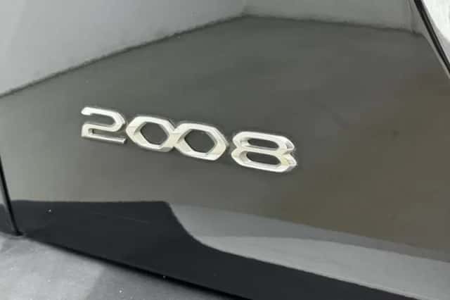 Peugeot 2008 (2021) thumbnail 26